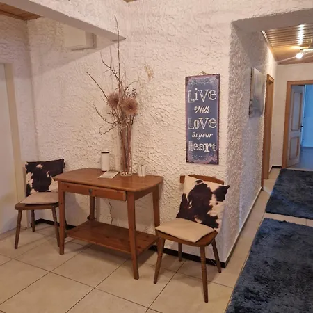 Ferienwonung Mit 3 Schlafzimmer * Pullenreuth