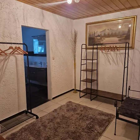 Апартаменты Ferienwonung Mit 3 Schlafzimmer Pullenreuth