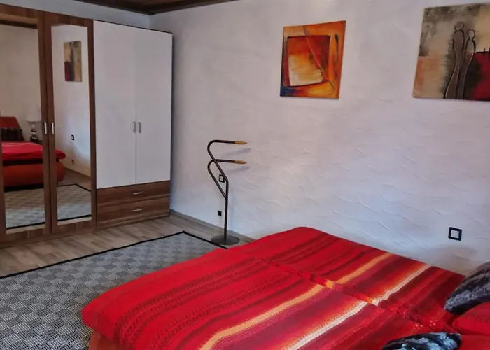 Ferienwonung Mit 3 Schlafzimmer Pullenreuth